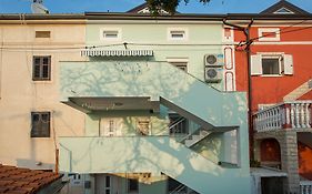 Apartment Mima